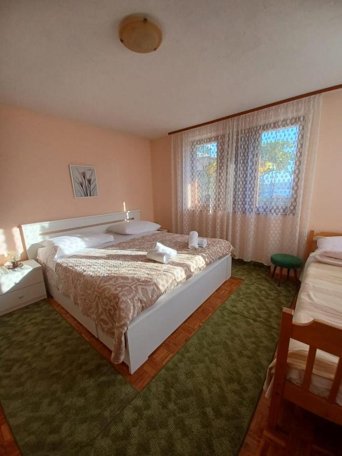 Apartments Simona Crikvenica Luaran gambar