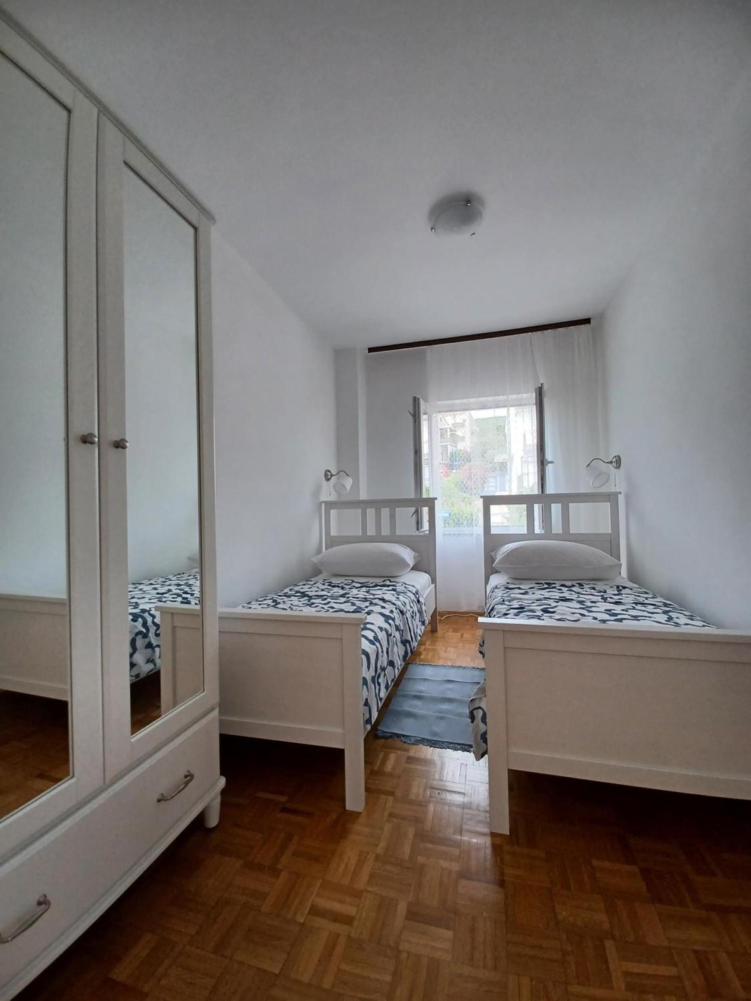 Apartments Simona Crikvenica Luaran gambar